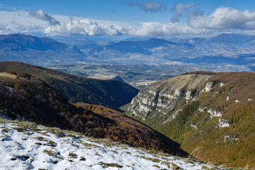 Il giorno di contatto  tra l'autunno e l'inverno nel Parco Nazionale della Maiella - Valle dell'Orfento 