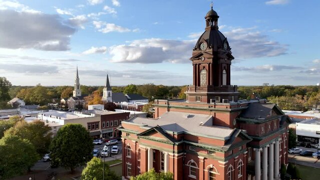 courthouse tilt up in newnan georgia small town usa