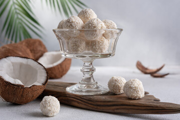 Coconut balls, raw and healthy sugar free candies