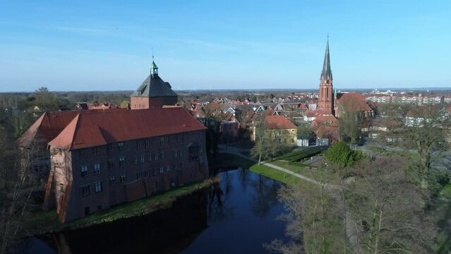 Aerial view, Castle and St. Marien Church, Winsen an der Luhe, Lower Saxony, Germany, Europe