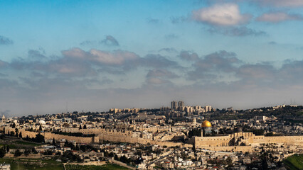 Fototapeta na wymiar View of the Old City of Jerusalem on a sunny day