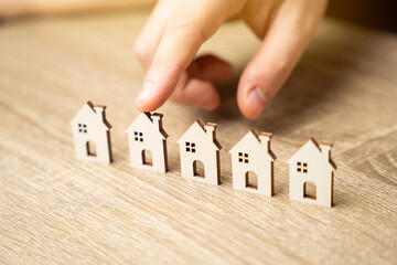 Select a house from the options. Guidance and help to navigate the different mortgage options....