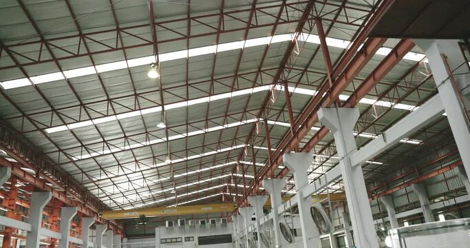 Industrial factories store large products. Steel frame construction with international safety standards. Transportation business, no people