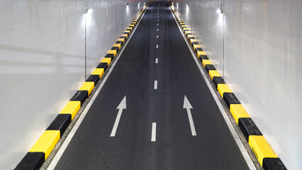 Empty one way tunnel