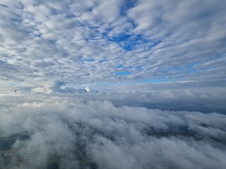 Wolkenformation: Ausblick aus einem Heißluftballon