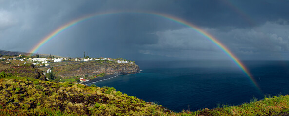 Insel La Gomera mit Regenbogen, Kanarische Insel, Spanien, Europa, Panorama  - obrazy, fototapety, plakaty