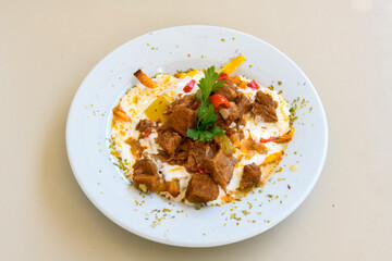 Dana kavurma, guvec.Sauteed meat with carrots and peas ( Turkish ; Et, Tavuk Sote. guvec  ) Et kavurma, orman kebabi, ciftlik kebap.