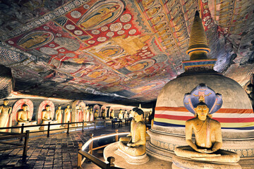 スリランカの世界遺産、ダンブッラの寺院