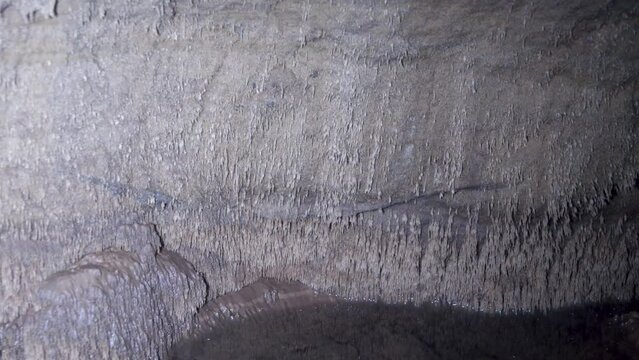 19th century quarry with pea stone; pisolite or calc sinter