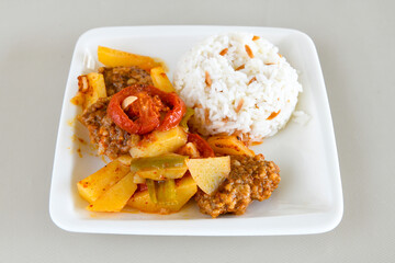 Chicken wings barbeque in a dish with BBQ grill sauce . Izgara tavuk kelebek sis kanat. Tavuk sis, gogus.