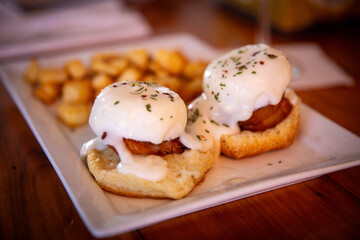 Crabcake Benidict with Potatoes