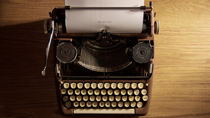 English vocabulary written on an old typewriter.
