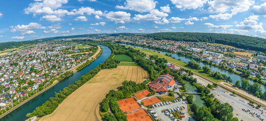Kelheim in Niederbayern im Luftbild, Blick über den Zusammenfluß von Donau und Altmühl nach Affecking und Saal