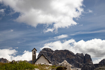 Alpine panorama of Cappella degli Alpini mountain chapel, Tre Cime di Lavaredo, Dolomites