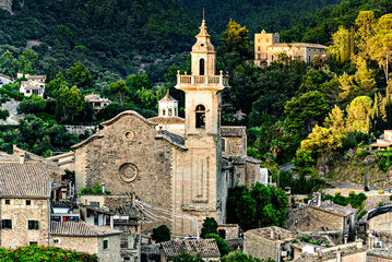 Fototapeta na wymiar Beautiful views of the famous and picturesque town of Valldemosa Mallorca Balearic Islands Spain 