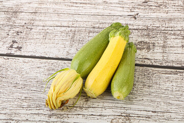 Raw baby organic zucchini heap