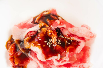 牛スライス肉に味をつける