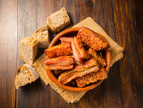 Torreznos de Soria, gastronom&iacute;a espa&ntilde;ola