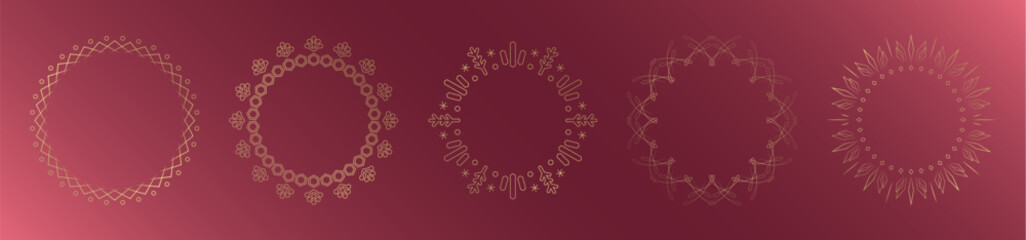 素材_フレームのセット_クリスマスをモチーフにした冬の飾り枠。赤と金の高級感のある囲みのデザイン。字無