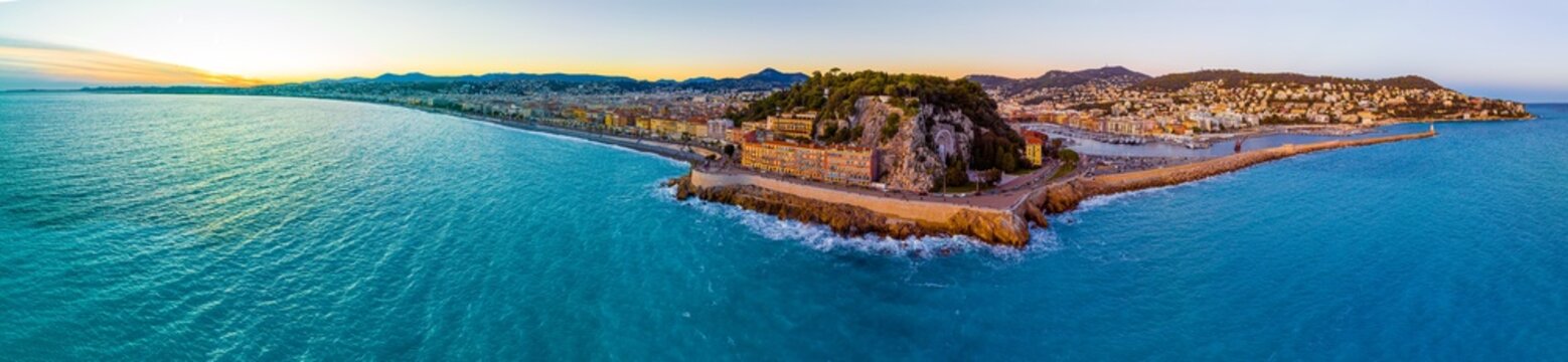 Fototapeta Sunset view of Nice, Nice, the capital of the Alpes-Maritimes department on the French Riviera