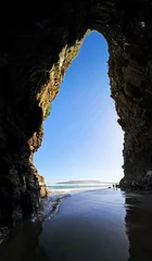 Foto op Aluminium Scenic view of Cathedral Cove in New Zealand © Wirestock