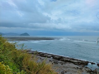 台風で荒れた九州の海