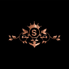 Luxury letter logo design with golden color