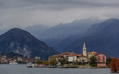 Fototapeta premium LAKE VIEWS