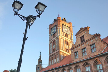 Fototapeta na wymiar Toruń's Gothic town hall at daylight