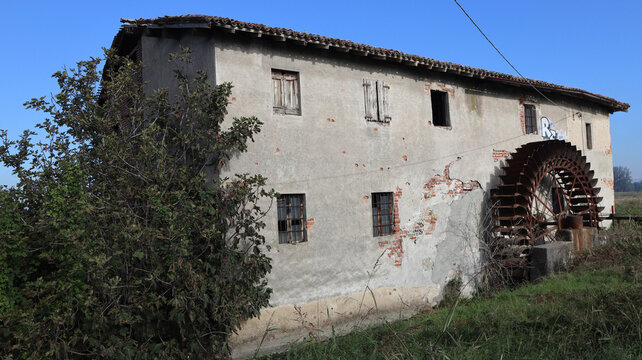 old mill in the countryside, Lombardy, Italy