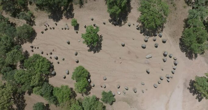 Almendres Cromlech, Evora, Portugal