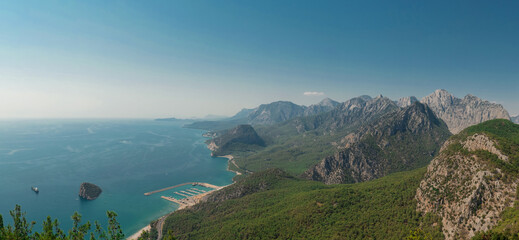 Fototapeta na wymiar sea and mountains of Turkey