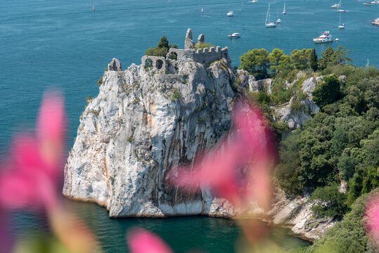 Historic Castello Vecchio di Duino