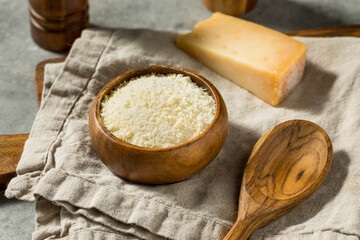 Healthy White Grated Parmesan Cheese