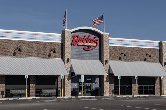 Bubba's 33 Pizza Burgers and Beer fast casual restaurant. Bubba's 33 is in the Midwest and a part of Texas Roadhouse.
