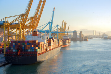 Fototapeta premium Container cargo freight ship in port