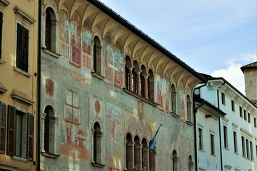 Fototapeta na wymiar Palazzo in Trient
