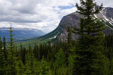 Beautiful mountains, lakes, glaciers and waterfalls in the Canadian Rocky Mountains