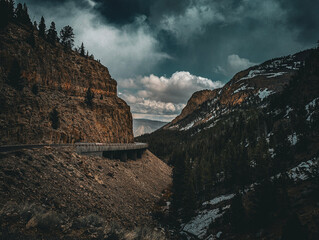 golden gate viaduct in yellowstone