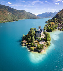 Aerial view of Duingt castle or Chateau de Duingt in Annecy lake, Haute Savoie, France - obrazy, fototapety, plakaty