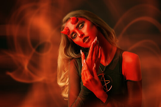 attractive she devil