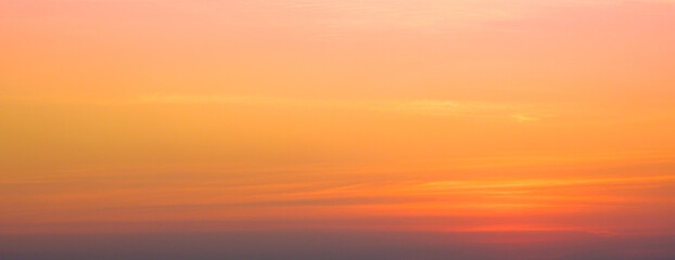Panoramic views of the skyline  The sun rises in the morning sky with colorful clouds. and beautiful cloud patterns In the soft light of the morning