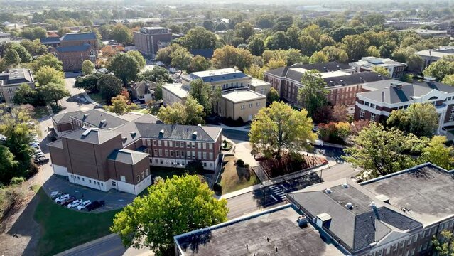 University of Alabama Campus aerial push in