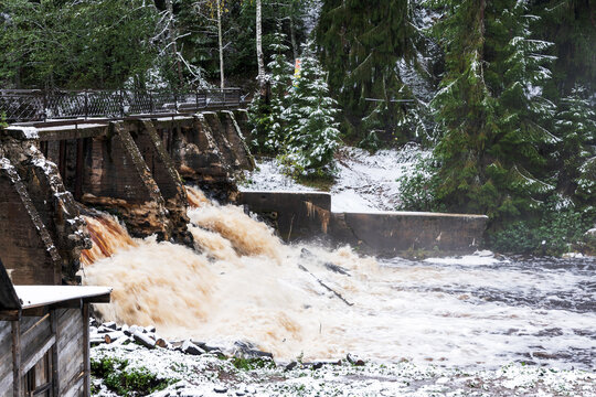 Volchya river, coastal landscape with broken dam of the old Finnish hydroelectric plant