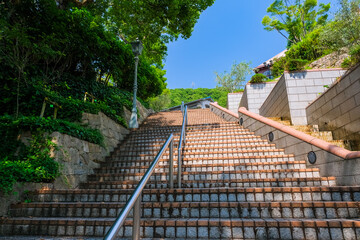 Fototapeta na wymiar 兵庫県神戸市 北野異人館街、北野町中公園 階段