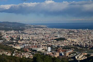 Fototapeta na wymiar Scenic view of the Barcelona skyline. Spain.