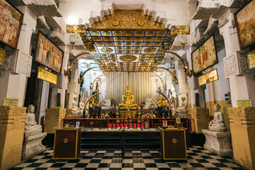 Buddyjska Świątynia Sri Lanka Kandy 1