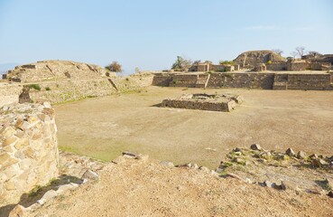 Fototapeta premium The stunning hilltop ruins of Monte Alban, the former Zapotec capital