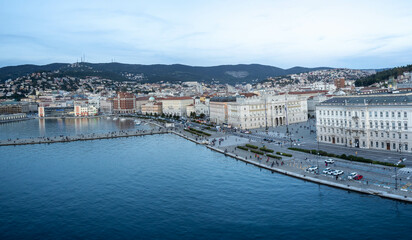Obraz premium Trieste seafront with the Piazza Unità d'Italia in the center, Friuli Venezia Giulia, northeast Italy