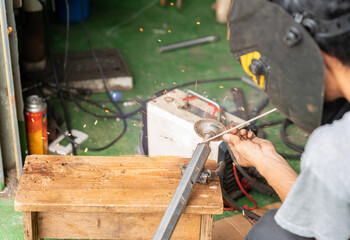 Technician welding and spark stainless foot adjustable.